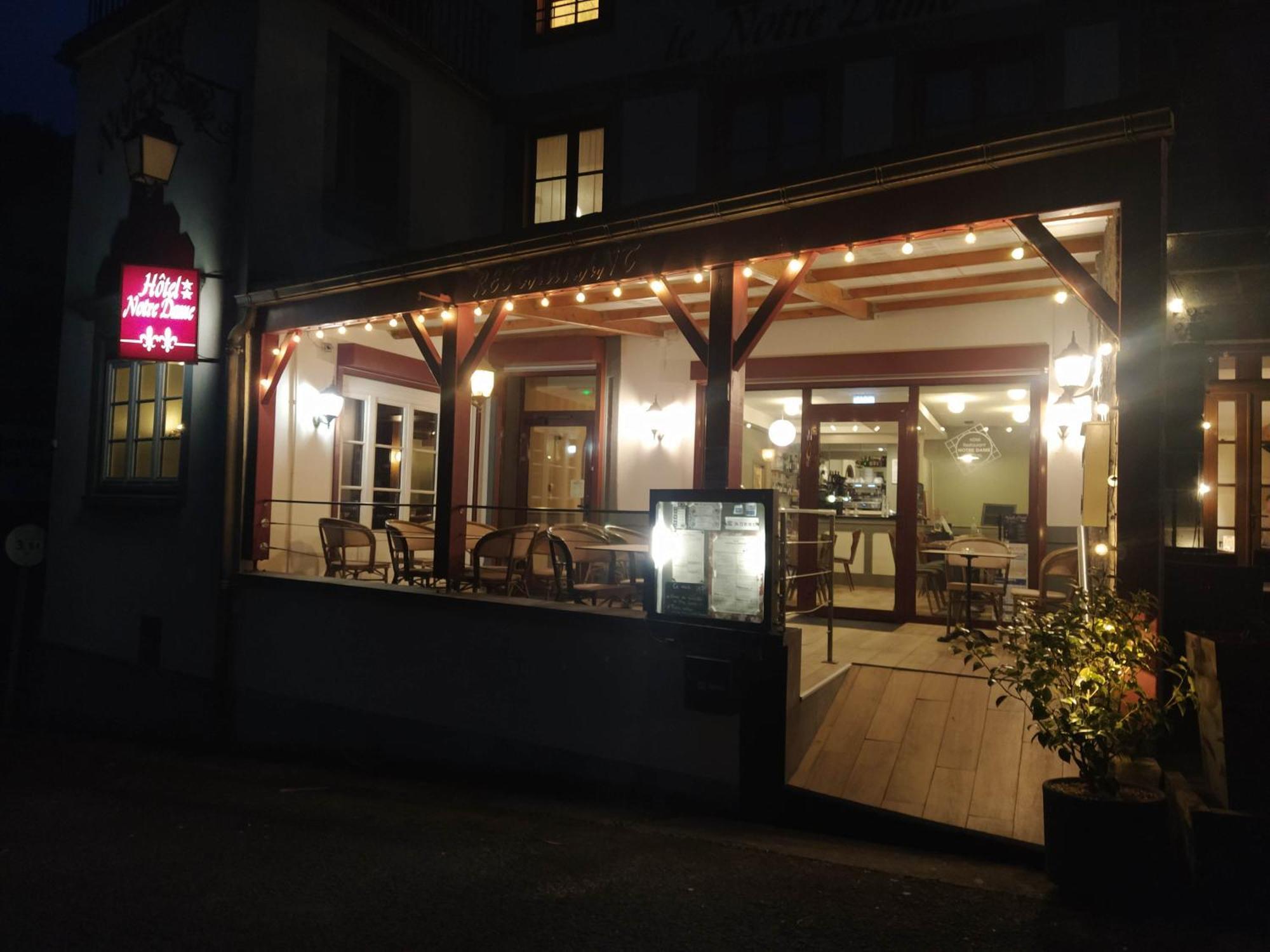 Hotel Restaurant Notre Dame Orcival Eksteriør bilde