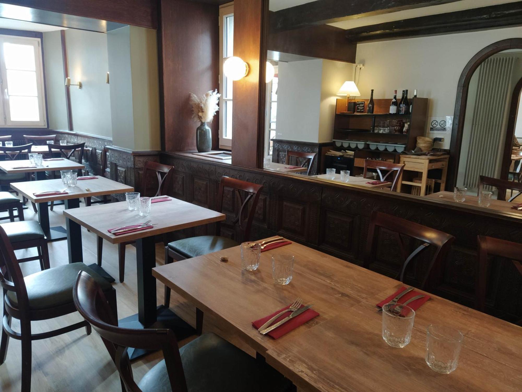 Hotel Restaurant Notre Dame Orcival Eksteriør bilde